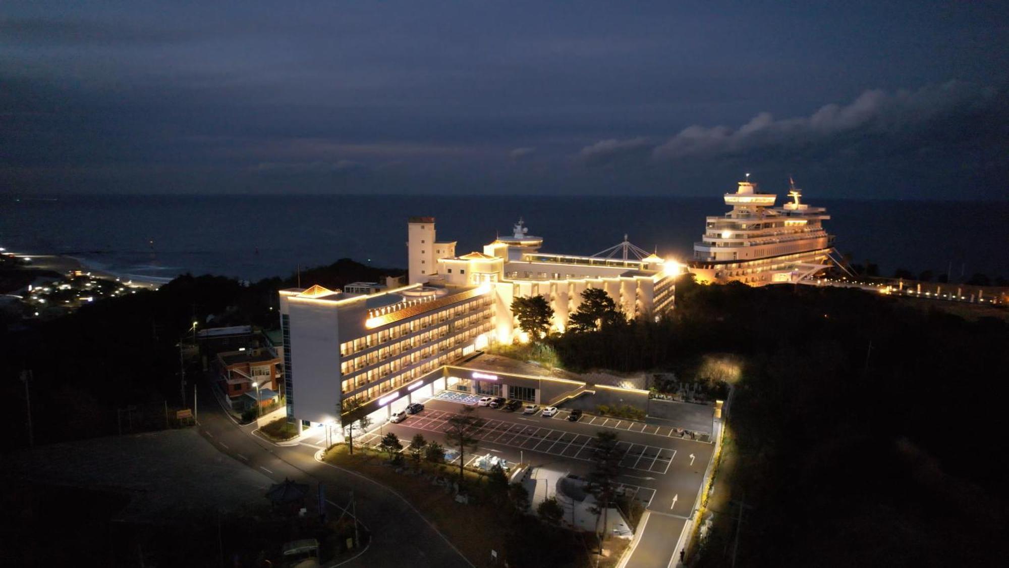 Sollavue Hotel & Resort Gangneung Exterior photo